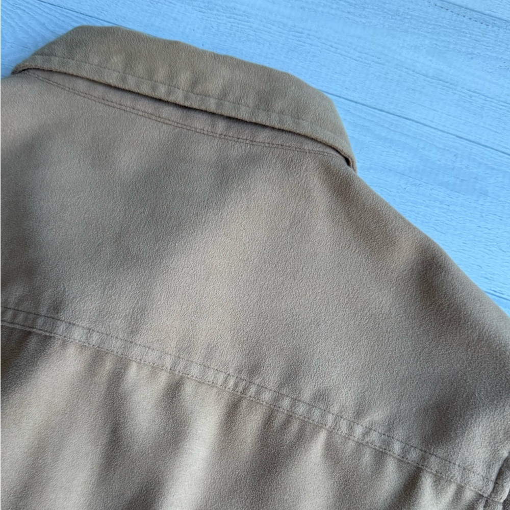 St. John's Bay Tan Faux Suede Heritage Western Button Down Shirt Petite M - Picture 7 of 7